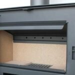 Kaminofen-Juhnberg-Lorenz-7kW-mit-Holzfach-11.jpg
