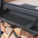 Kaminofen-Juhnberg-Lorenz-7kW-mit-Holzfach-11.jpg